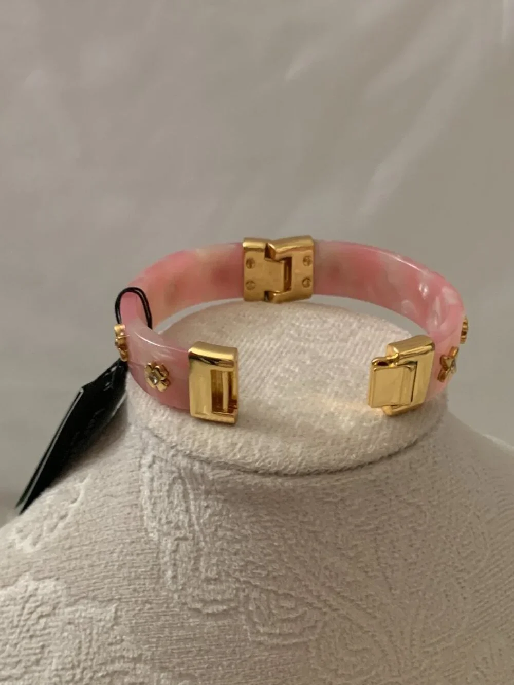 KATE SPADE Breeze Along Thin Hinged Bangle in Blush/Gold - Picture 4 of 5